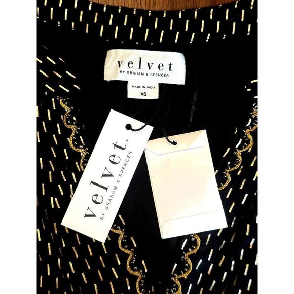 NWT Velvet by Graham & Spencer Black Gold Embroidered Boho Tunic Top XS - Picture 8 of 12